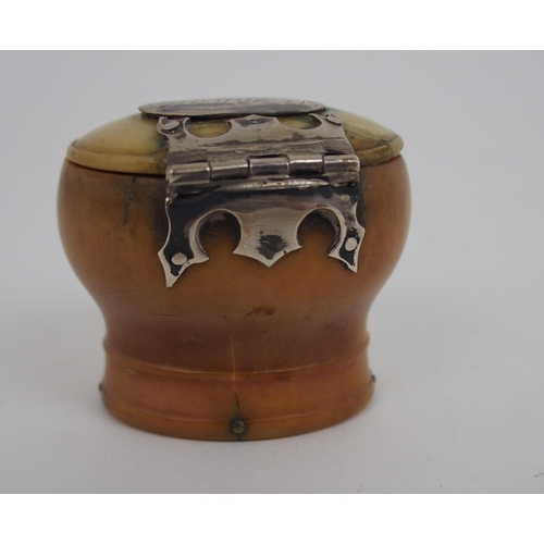 656 - A WHITE-METAL-MOUNTED SCOTTISH HORN SNUFF MULLthe hinged lid inscribed W. Stewart and another with h... 