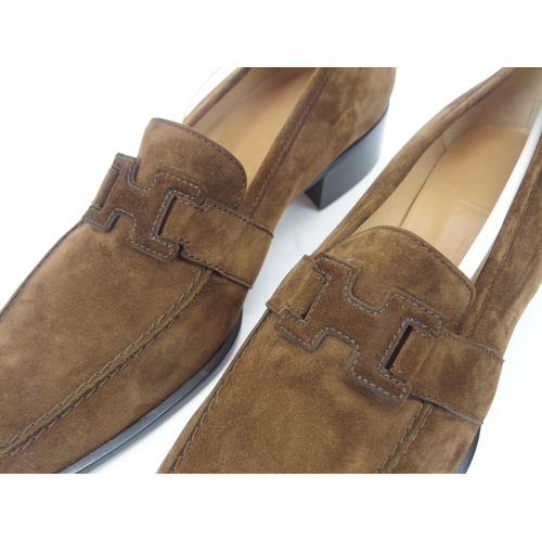 668 - A PAIR OF HERMES LADIES BROWN SUEDE LOAFERSsize 39, unused, in original box