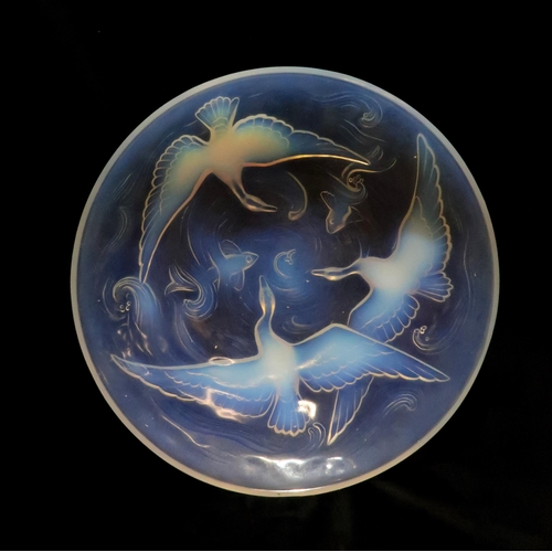 A Verlys of France 'Canard Sauvage' pattern opalescent glass bowl, 1934, 35cm