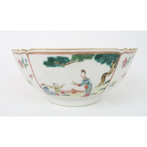 242 - A CHINESE EXPORT FAMILLE ROSE BOWL