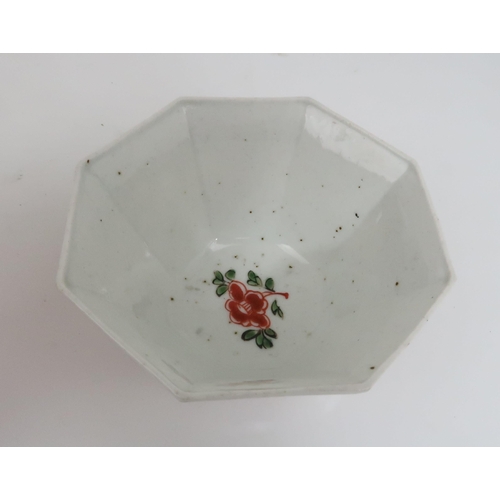 258 - A CHINESE OCTAGONAL BOWL