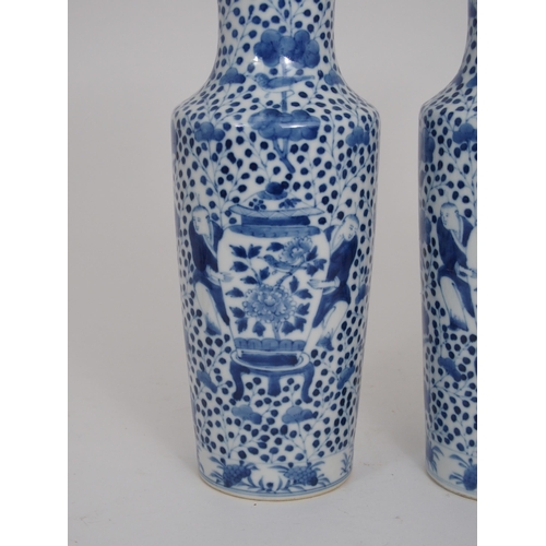 287 - A PAIR OF CHINESE BLUE AND WHITE VASES