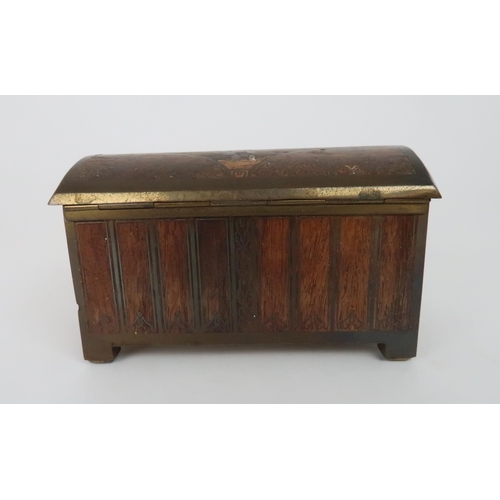 326 - A SECESSIONIST ART NOUVEAU ROSEWOOD AND BRASS INLAID JEWELLERY BOX