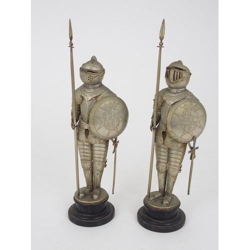 496 - A PAIR OF EARLY 20TH CENTURY MALTESE MODELS OF KNIGHTS IN ARMOUR