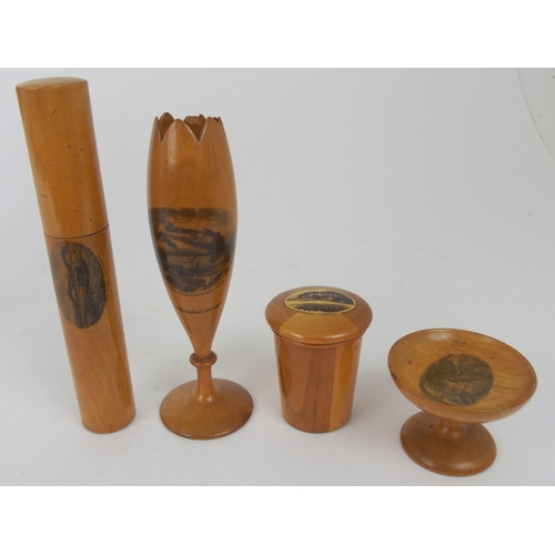 512 - THE FOLLOWING LOTS 512 TO 520 OF MAUCHLINE WARE ARE FROM THE ESTATE OF BETTY WHYTE (SISTER KATHLEEN ... 