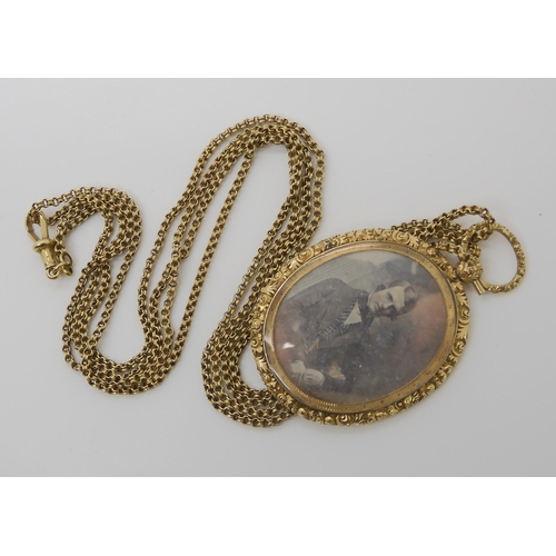 805 - A 15CT GOLD GUARD CHAIN & DAGUERREOTYPE OF A GENTLEMAN