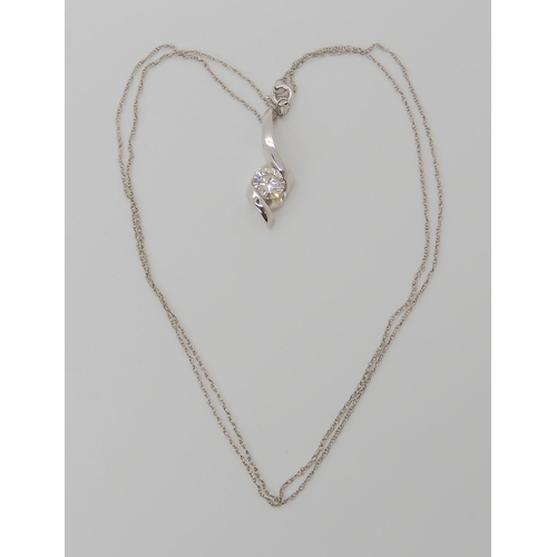 808 - A 14K WHITE GOLD DIAMOND PENDANT AND CHAIN