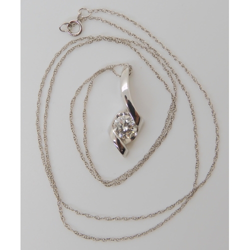 808 - A 14K WHITE GOLD DIAMOND PENDANT AND CHAIN