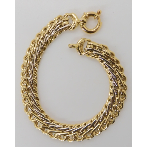 817 - AN ITALIAN MADE 18CT BI COLOUR GOLD BRACELET