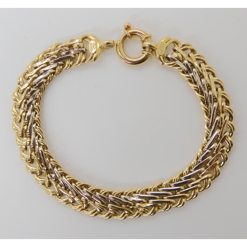 817 - AN ITALIAN MADE 18CT BI COLOUR GOLD BRACELET