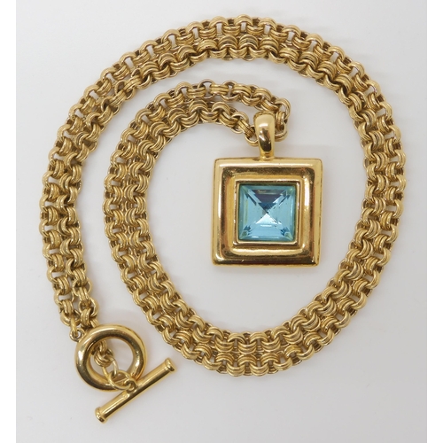 820 - A GOLD PLATED GIVENCHY NECKLACE