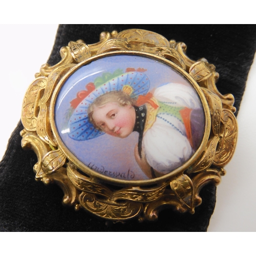 839B - A BROOCH WITH ENAMEL PLAQUE SIGNED UNDERWALD