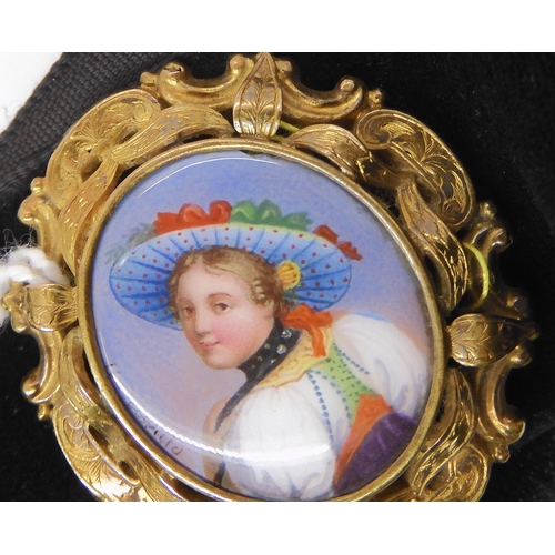 839B - A BROOCH WITH ENAMEL PLAQUE SIGNED UNDERWALD