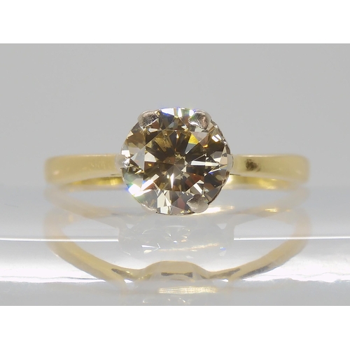 839C - AN 18CT CHAMPAGNE DIAMOND SOLITAIRE RING