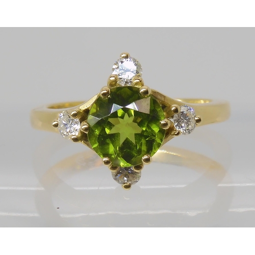 840 - AN 18CT BESPOKE PERIDOT AND DIAMOND PENDANT & RING