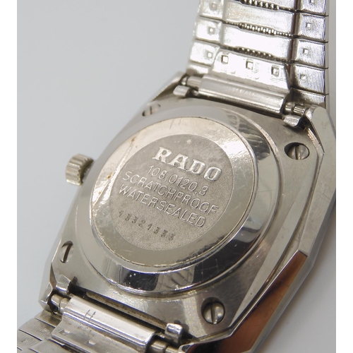 874 - A GENTS RADO DIASTAR QUARTZ