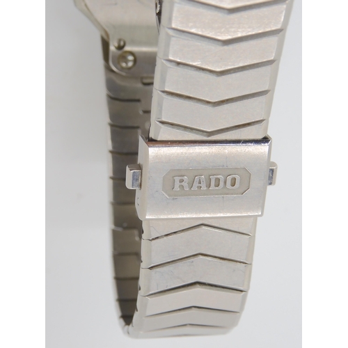 875 - A STAINLESS STEEL QUARTZ RADO DIASTAR