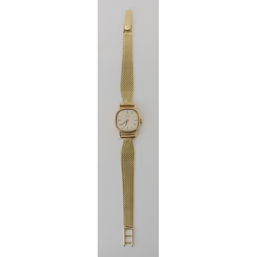 880B - A 9CT and 14K GOLD LADIES RECORD DE LUXE