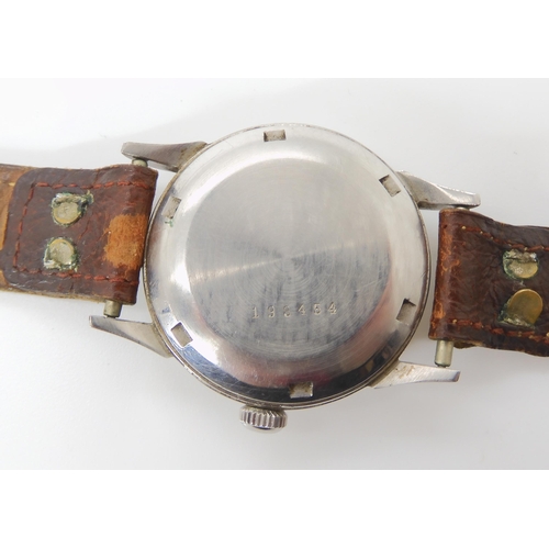 891 - A STAINLESS STEEL ZODIAC AUTOGRAPHIC WRISTWATCH