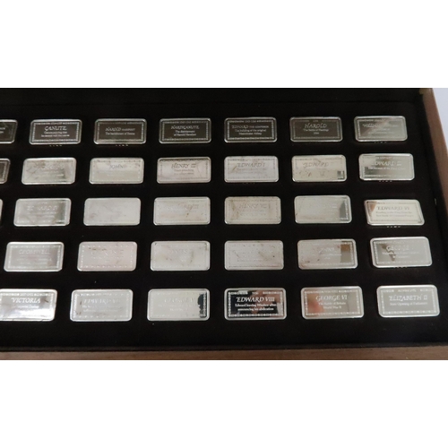 911 - A CASED SET OF SILVER INGOTS