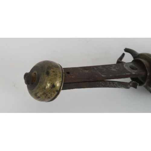 966 - AN ANTIQUE SHORT SWORD/ FLINTLOCK PISTOL