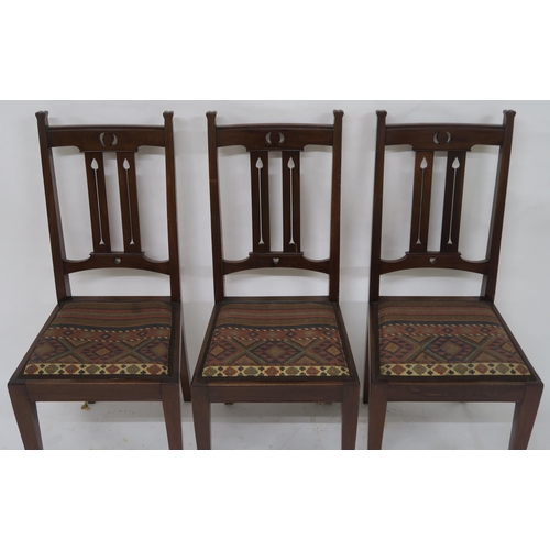 61 - A SET OF SIX MAHOGANY ART NOUVEAU DINING CHAIRS