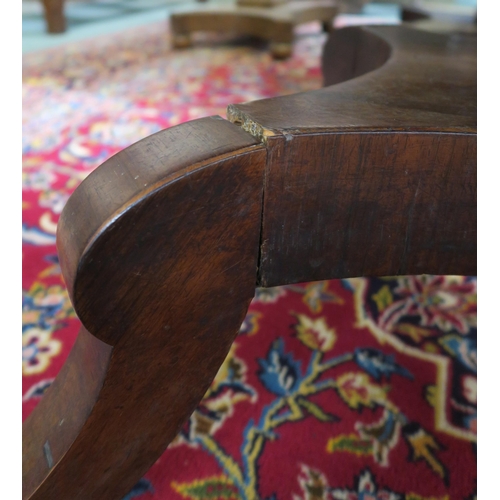 66A - A GEORGE IV ROSEWOOD OVAL BREAKFAST TABLE