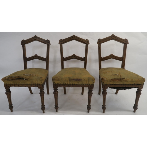 86 - A SET OF EIGHT ARTS AND CRAFTS OAK DINING CHAIRS