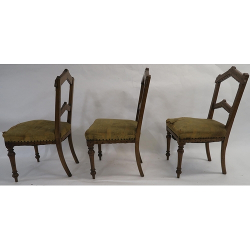 86 - A SET OF EIGHT ARTS AND CRAFTS OAK DINING CHAIRS