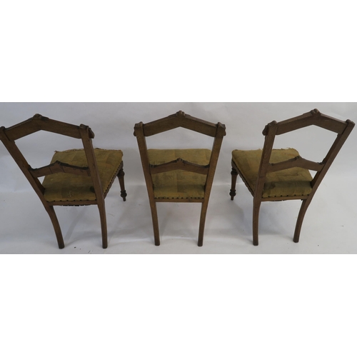 86 - A SET OF EIGHT ARTS AND CRAFTS OAK DINING CHAIRS