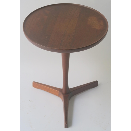 118 - A HANS C ANDERSEN MID CENTURY DANISH TEAK SIDE TABLE