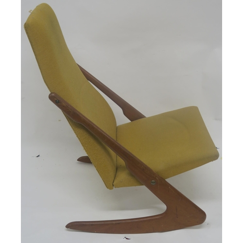 125 - A MOGENS KOLD  DENMARK 1960S TEAK FRAMED BOOMERANG CHAIR