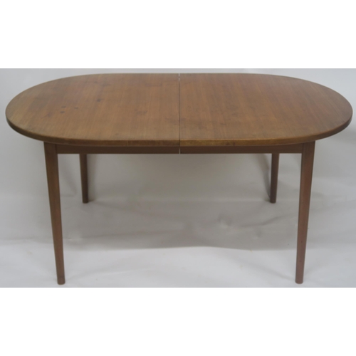 126 - A DANISH STYLE MID CENTURY EXTENDING TEAK DINING TABLE