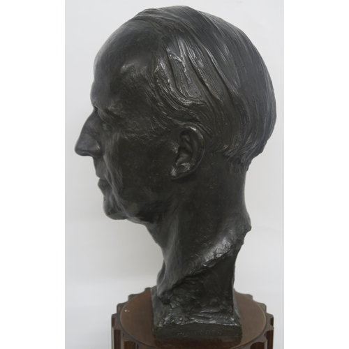 8 - CHARLES JAMES PIBWORTH (1878-1958) - A BRONZE BUST OF A MAN