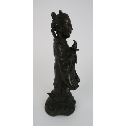 168 - A CHINESE BRONZE FIGURE OF GUANYIN