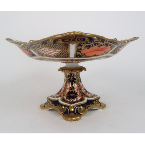 289 - A ROYAL CROWN DERBY TAZZA