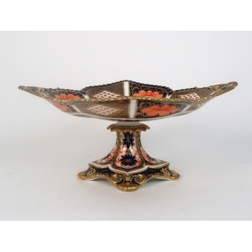 289 - A ROYAL CROWN DERBY TAZZA