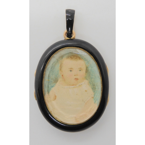 535 - A FRENCH BLACK ENAMELED VICTORIAN MOURNING LOCKET