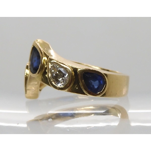 545 - AN UNUSUAL BESPOKE SAPPHIRE AND DIAMOND RING