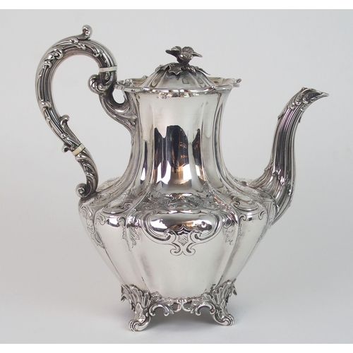 702 - A WILLIAM IV SILVER COFFEE POT BY EDWARD BARNARD  EDWARD BARNARD JR  JOHN AND WILLIAM BARNARD