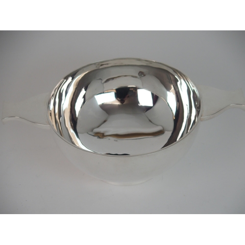 712 - A LARGE SILVER QUAICH BOWL