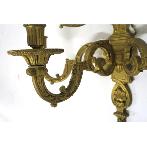 56 - AN 18TH CENTURY STYLE GILT METAL WALL SCONCE