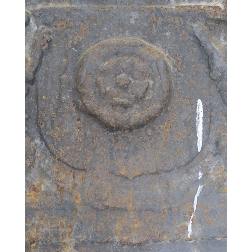 68 - A 16TH CENTURY STYLE CAST IRON FIREBACK