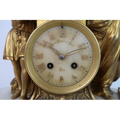 261 - A LATE 19TH CENTURY FRENCH MANTLE CLOCK