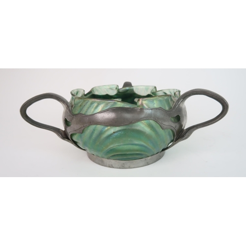 320 - AN ART NOUVEAU KRALIC IRIDESCENT GREEN GLASS BOWL