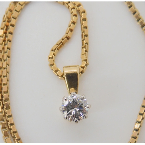 538 - A 0.40CT DIAMOND PENDANT ON A 9CT GOLD BOX CHAIN