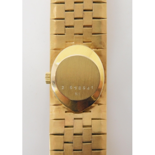 683 - A 9CT GOLD LADIES BULOVA RETRO WRISTWATCH