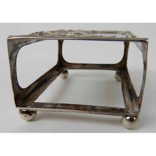 720 - A SILVER DESK-TOP MATCHBOX HOLDER