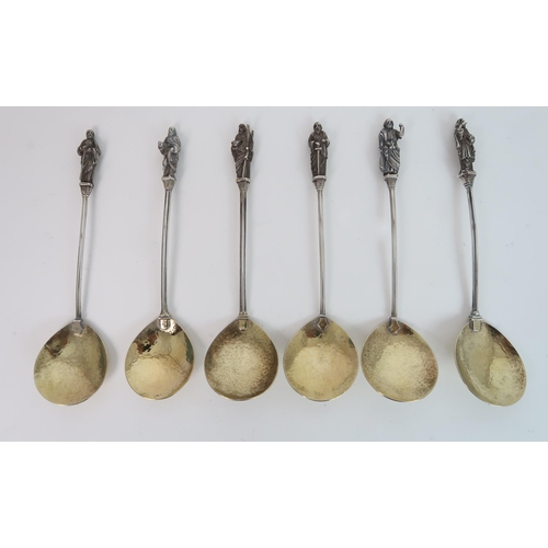 753 - A CASED SET OF VICTORIAN SILVER APOSTLE FRUIT SPOONS