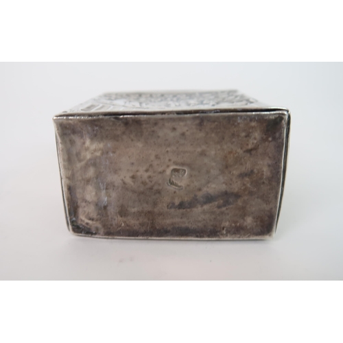 759 - A CONTINENTAL SILVER TEA CADDY AND COVER